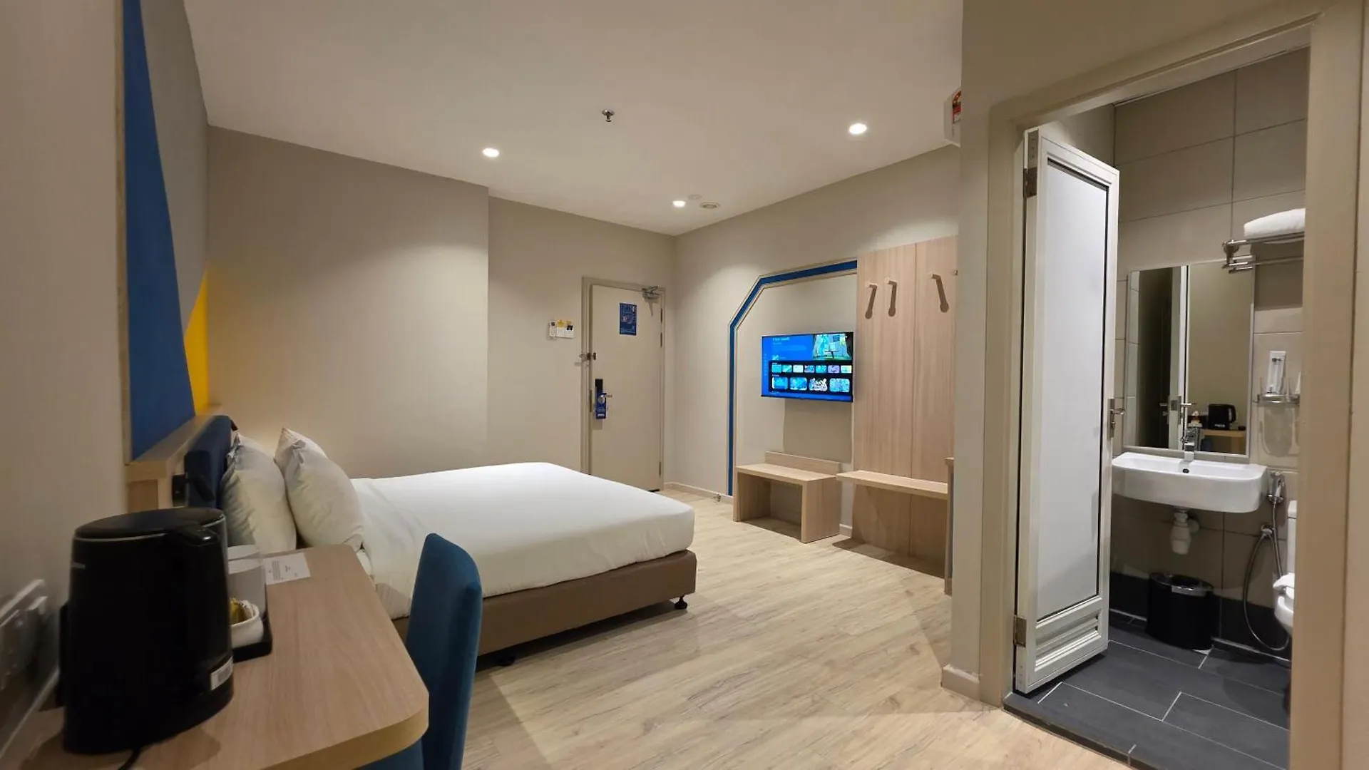 Fives Hotel Meldrum ジョホールバル