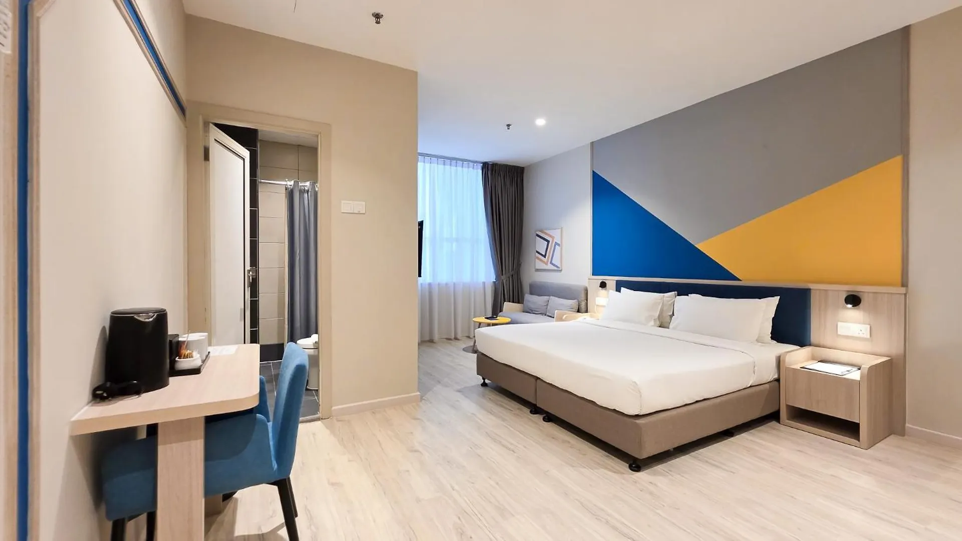Fives Hotel Meldrum Johor Bahru