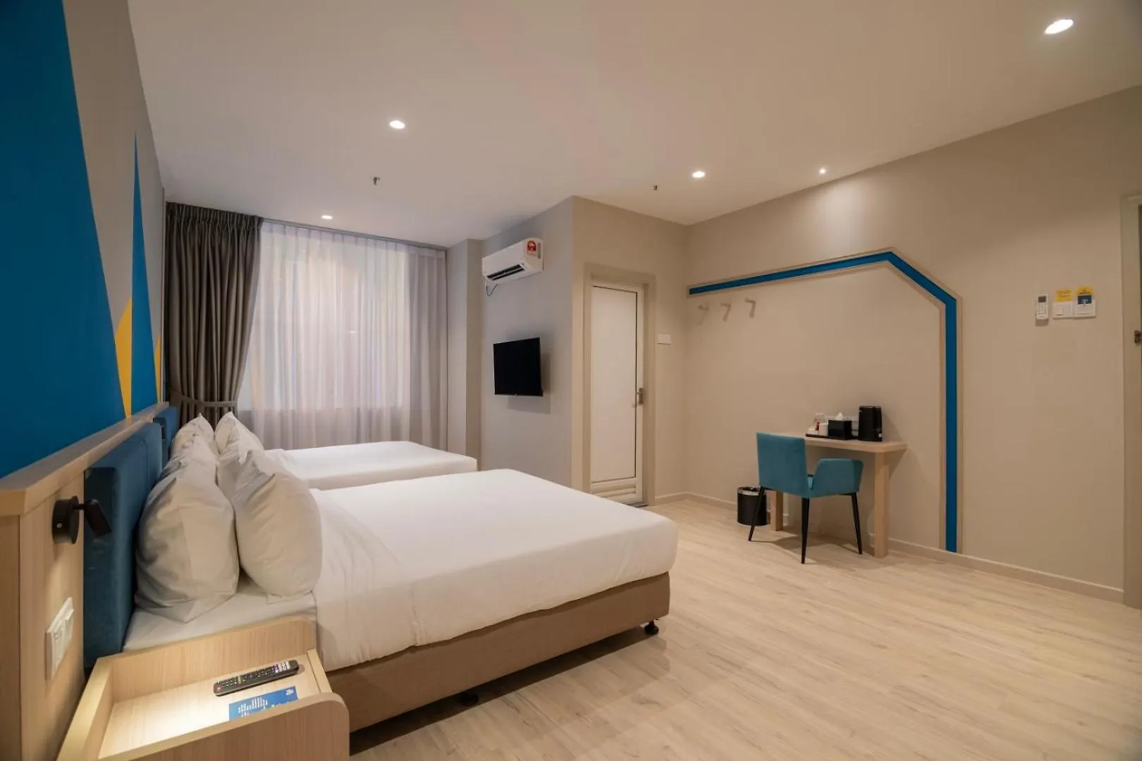 Fives Hotel Meldrum Johor Bahru 3*,