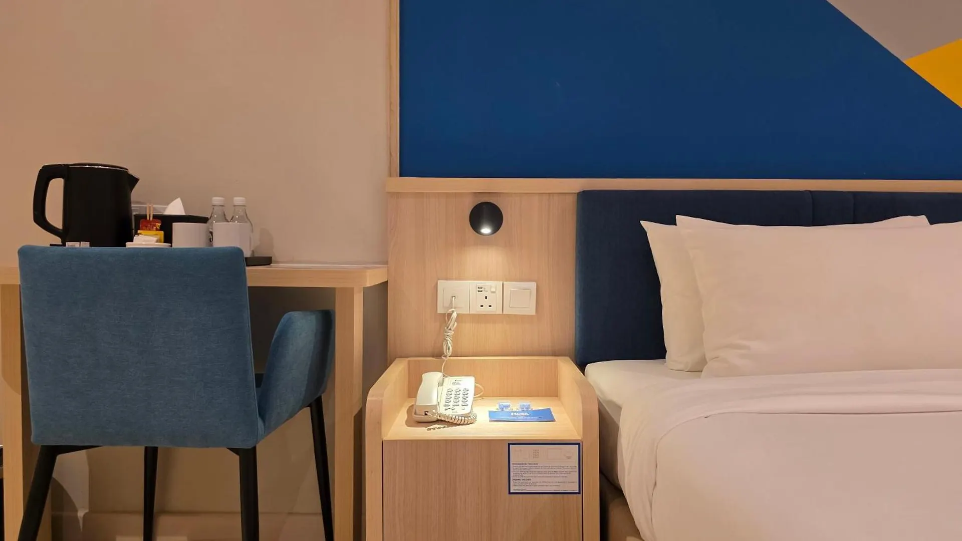 Fives Hotel Meldrum Johor Bahru 3*,  Malaysia